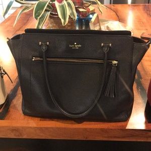 Black Kate spade bag